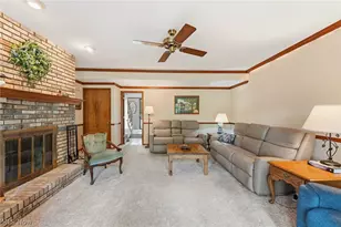 3965 Laurel Glenn Dr, Grandview Heights, OH 44147 - Photo 15