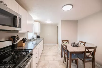 9071 Charles Court, Twinsburg, OH 44087 - Photo 5