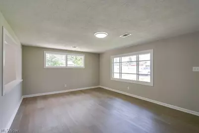 9525 Blitz Lane, Streetsboro, OH 44241 - Photo 11