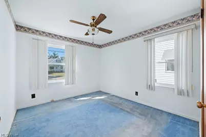 29940 Phillips Avenue, Wickliffe, OH 44092 - Photo 25