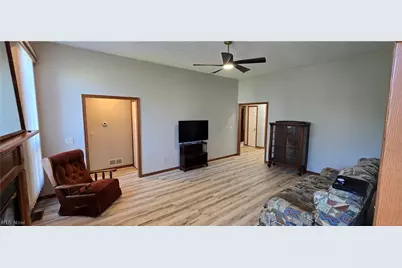118 Gleneagle Drive, Elyria, OH 44035 - Photo 11