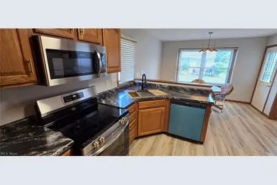 118 Gleneagle Drive, Elyria, OH 44035 - Photo 7