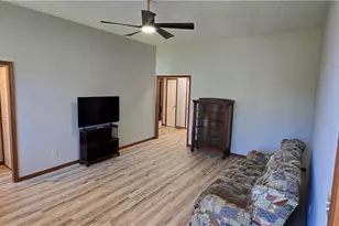 118 Gleneagle Dr, Elyria, OH 44035 - Photo 3