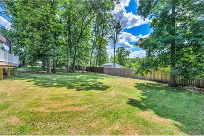 8382 Parkdale Drive, North Royalton, OH 44133 - Photo 31
