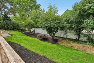 21299 S Woodland Rd, Huber Heights, OH 44122 - Photo 39