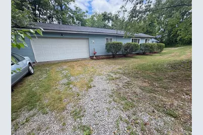 1129 Sunset Drive, East Liverpool, OH 43920 - Photo 3