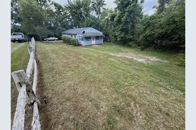 1129 Sunset Drive, East Liverpool, OH 43920 - Photo 1