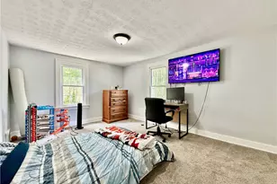 211 Morrison Ave, Cuyahoga Falls, OH 44221 - Photo 25