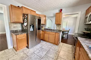 211 Morrison Ave, Cuyahoga Falls, OH 44221 - Photo 13
