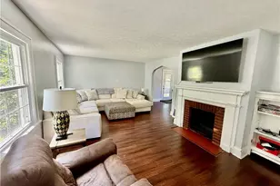 211 Morrison Ave, Cuyahoga Falls, OH 44221 - Photo 5
