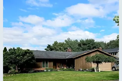 14010 Bennington Boulevard, Middleburg Heights, OH 44130 - Photo 3