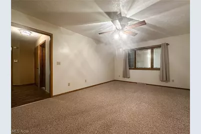 1060 Broadway Avenue SE, Warren, OH 44484 - Photo 23