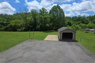 54878 National Rd, Bridgeport, OH 43912 - Photo 3