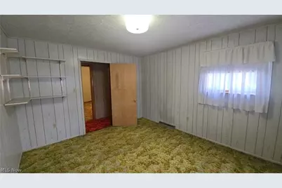 54878 National Road, Bridgeport, OH 43912 - Photo 21