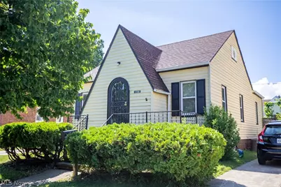 19508 Kildeer Avenue, Loveland, OH 44119 - Photo 1