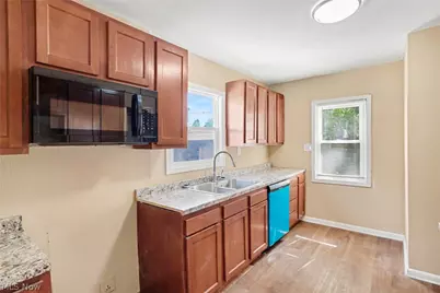 3652 Douglas Road, Toledo, OH 43613 - Photo 7