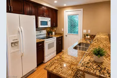 6444 Schaaf Drive, Brook Park, OH 44142 - Photo 5