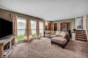 12880 Sunset Cir NW, Uniontown, OH 44685 - Photo 11