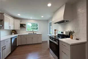 22420 Jo Ann Dr, West Lafayette, OH 43845 - Photo 9