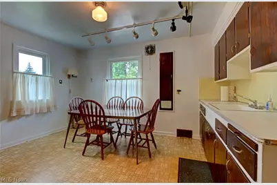 5708 Stickney Avenue, Loveland, OH 44144 - Photo 7