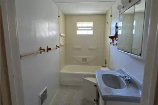 31 N Richview Ave, Youngstown, OH 44509 - Photo 15