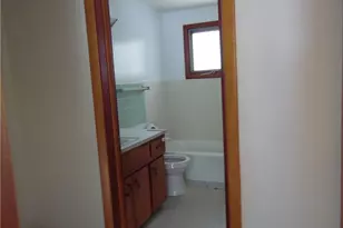 210 Clara Ct, Louisville, OH 44641 - Photo 11
