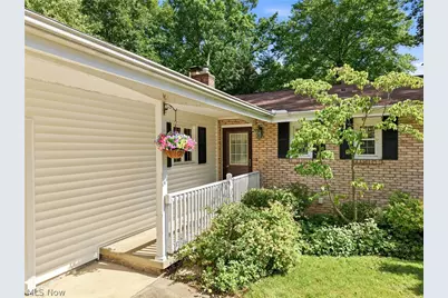 8564 Squires Lane NE, Warren, OH 44484 - Photo 3