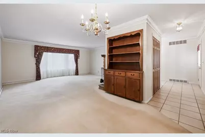 8564 Squires Lane NE, Warren, OH 44484 - Photo 9