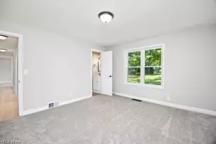 2805 Glencoe, Akron, OH 44319 - Photo 15