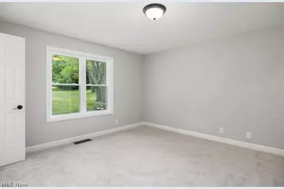 2805 Glencoe, Akron, OH 44319 - Photo 9