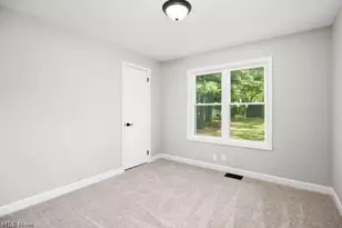2805 Glencoe, Akron, OH 44319 - Photo 19