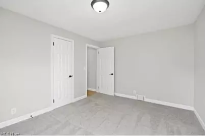 2805 Glencoe, Akron, OH 44319 - Photo 15