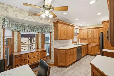 3230 Ethan Allen Road, Barberton, OH 44203 - Photo 3