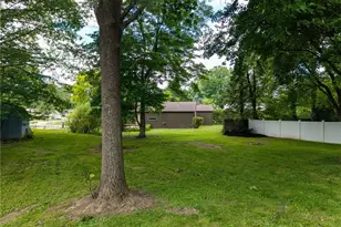 478 Bicksler Dr, Wadsworth, OH 44281 - Photo 29