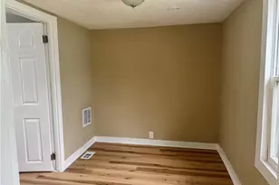 7604 Dudley Ave, Loveland, OH 44102 - Photo 15