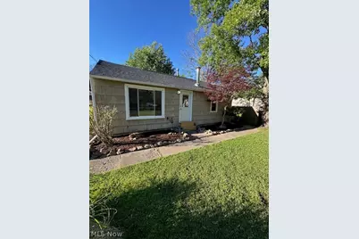12484 Jackson Drive, Burton, OH 44021 - Photo 3