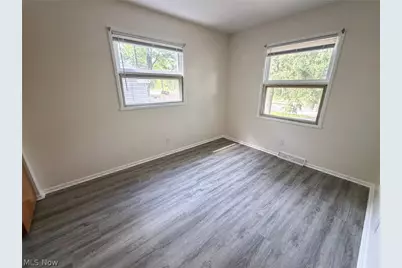 2821 Tod Avenue NW, Warren, OH 44484 - Photo 17