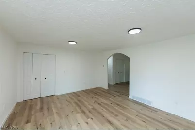 1730 W 20th Street, Lorain, OH 44052 - Photo 11