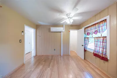 2481 Meadowview Drive, Parkersburg, WV 26104 - Photo 9
