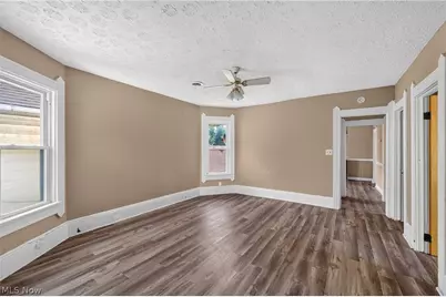 2026 W 44th Street, Loveland, OH 44113 - Photo 7