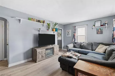 1513 10th Street, Cuyahoga Falls, OH 44221 - Photo 9