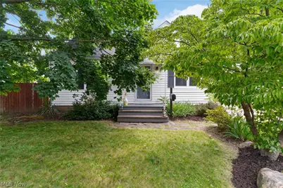 1513 10th Street, Cuyahoga Falls, OH 44221 - Photo 3