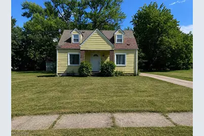 548 Almyra Avenue, Youngstown, OH 44511 - Photo 1