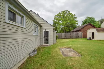 755 Lake Drive, Youngstown, OH 44511 - Photo 49