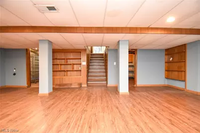755 Lake Drive, Youngstown, OH 44511 - Photo 33