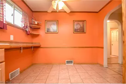 755 Lake Drive, Youngstown, OH 44511 - Photo 9