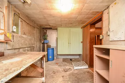 755 Lake Drive, Youngstown, OH 44511 - Photo 39