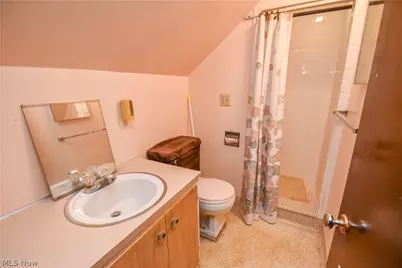 755 Lake Drive, Youngstown, OH 44511 - Photo 23