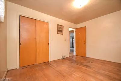 755 Lake Drive, Youngstown, OH 44511 - Photo 13