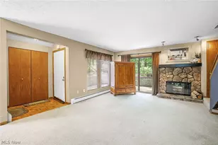 593 Meredith Ln, Cuyahoga Falls, OH 44223 - Photo 5